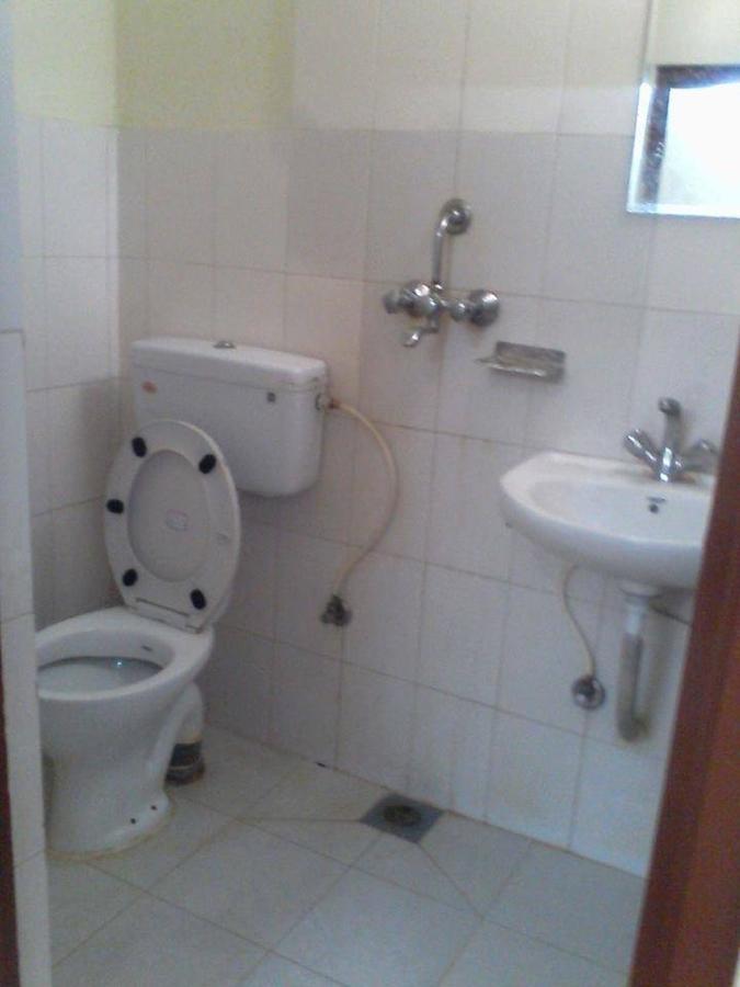 Hotel Sisters Home Катманду Екстер'єр фото