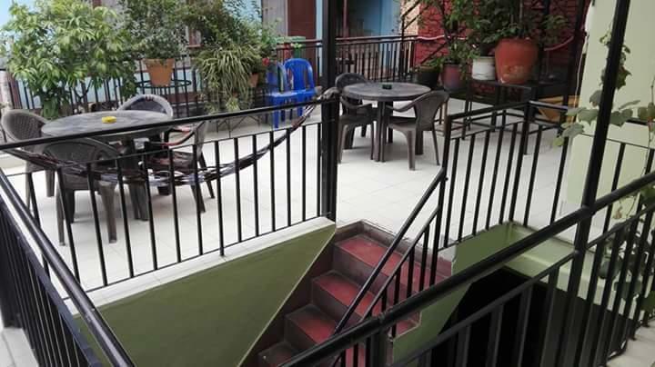 Hotel Sisters Home Катманду Екстер'єр фото